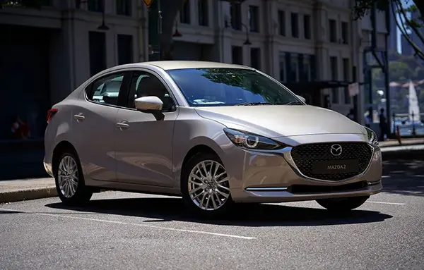 Xpander-Cross-RF-Black-Edition-Jakarta